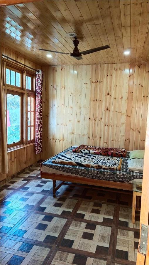 Kasol Wooden Cottage Exteriér fotografie
